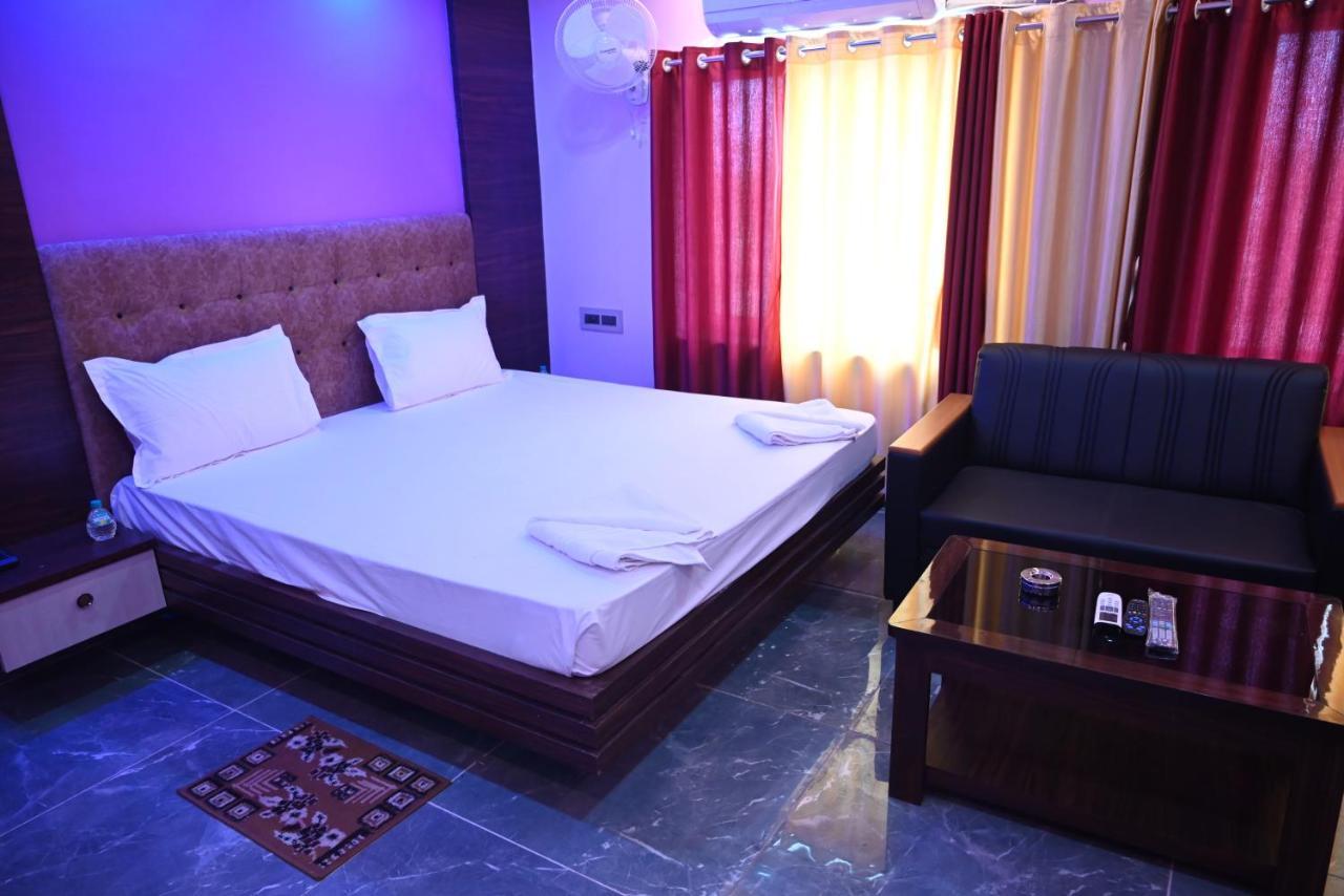 Oyo Hotel Tulusi Inn Bolpur Luaran gambar