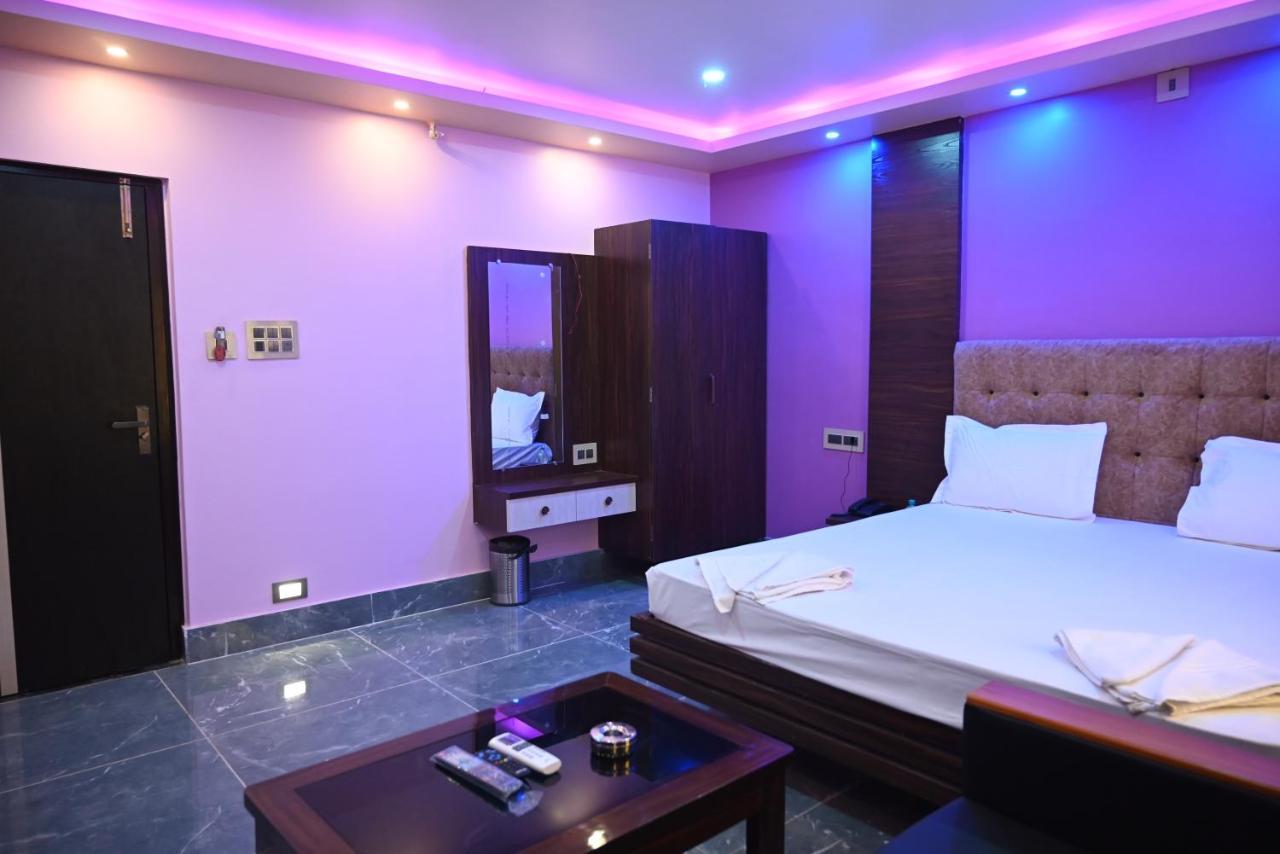 Oyo Hotel Tulusi Inn Bolpur Luaran gambar