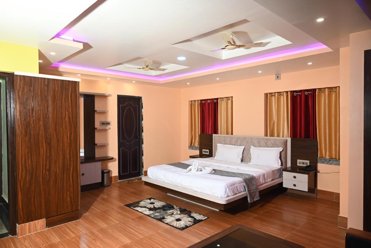 Oyo Hotel Tulusi Inn Bolpur Luaran gambar