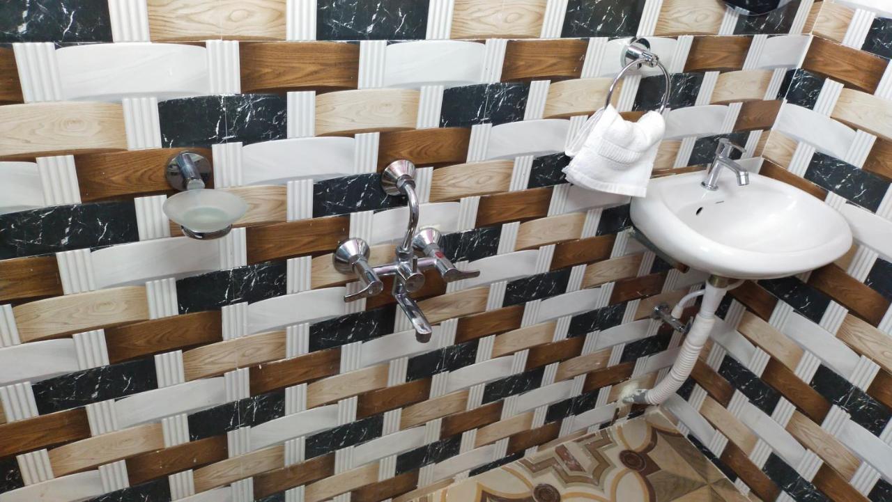 Oyo Hotel Tulusi Inn Bolpur Luaran gambar